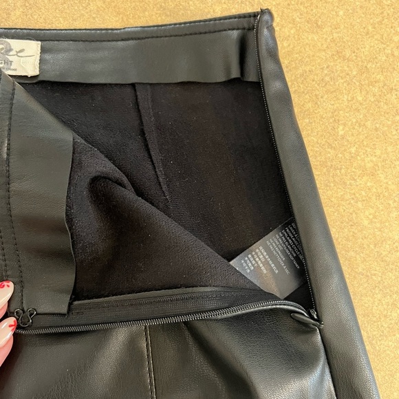 Free People We the Free Faux Leather Ankle Pants Black - Picture 6 of 7